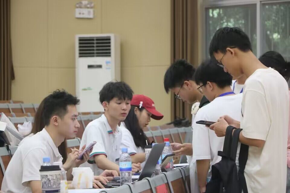 乐天使